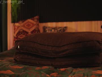 girl
        _northern_girl_ cam image #3711707