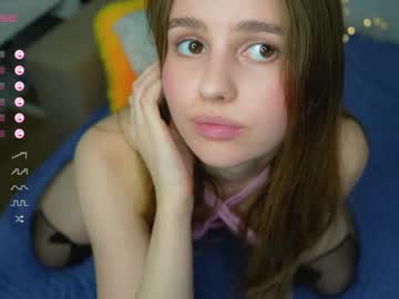 girl
        fluffy_angel cam image #3306135