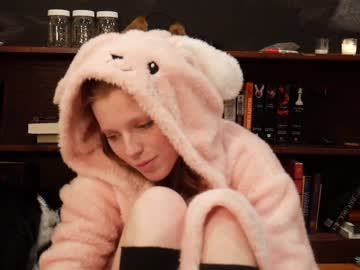 girl
        purexnymph cam image #239023