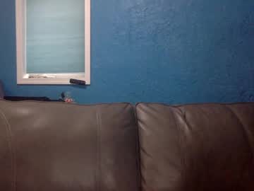 couple
        kellylivenow cam image #3240720