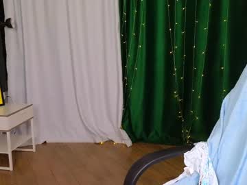 girl
        loretta__roze cam image #1397260