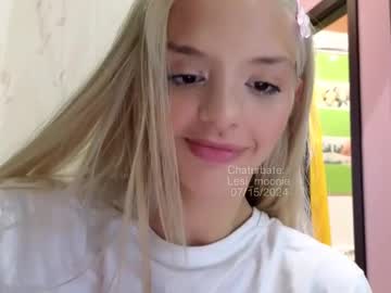 girl
        lesi_moonie cam image #3068793