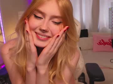 girl
        vonnalein cam image #3030894