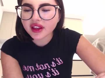 girl
        playnofuckinggames cam image #865268