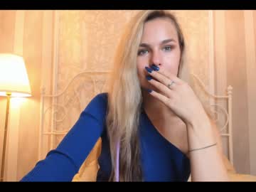 girl
        nicolecatherine cam image #67910