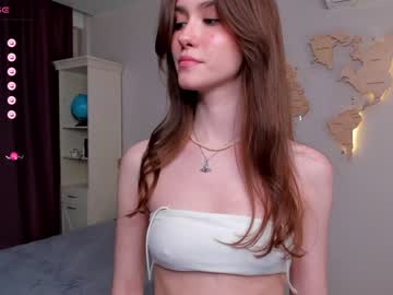 girl
        lynetgise cam image #2491039