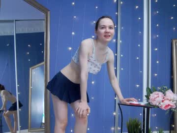 girl
        kriskras__ cam image #950049