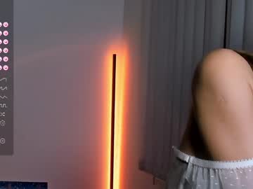 girl
        andreatasty_official cam image #4321659