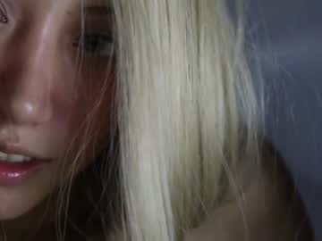 girl
        wendy_daniela cam image #2751187