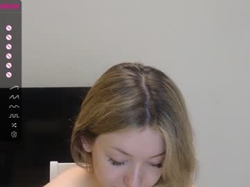 girl
        evafrancis cam image #1213913