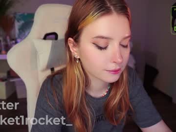 girl
        pocketrocket_ cam image #1891571
