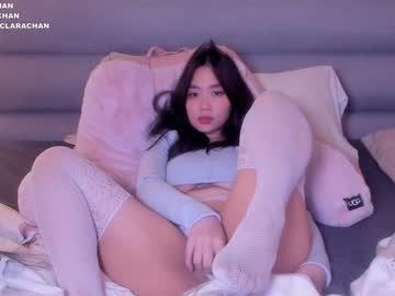 girl
        clara_chan cam image #2719083