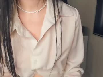 girl
        jackie_laurent cam image #2922055