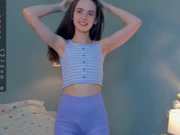 girl
        chillsea cam image #2510424