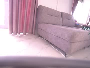girl
        innocentemmy cam image #1433064