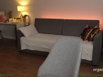 girl
        laura_sanguinar cam image #1755165