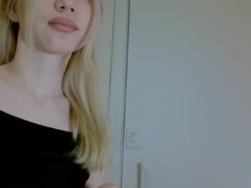 couple
        wladilia cam image #2760736