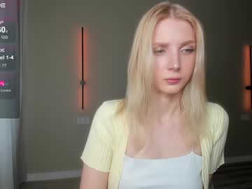 girl
        oh_honey_ cam image #3084830