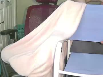 couple
        kirbstawp cam image #184549