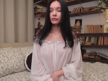 girl
        riskyproject cam image #3634999
