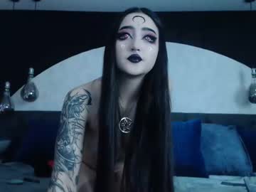 girl
        charlotte_germanotta_ cam image #1846078