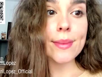 girl
        crazypaty cam image #960491