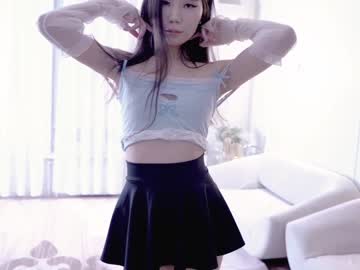girl
        miso_misa cam image #2270774