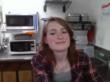 girl
        lenity_life cam image #1873632
