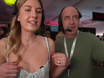 couple
        blondefoxsilverfox cam image #2287425