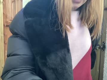 girl
        eatmypie69 cam image #2275643