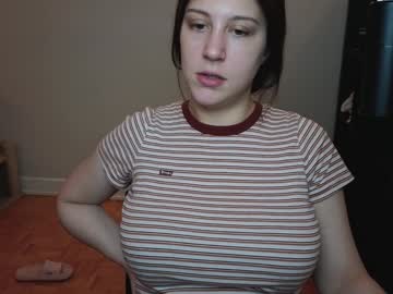 girl
        alexa_dream cam image #3886593