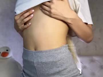 girl
        lesi_moonie cam image #3068989
