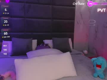 girl
        dreamy_kira cam image #3377474