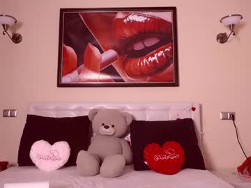 girl
        courtney_luv cam image #635313