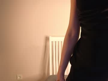 girl
        stellarasmuss cam image #2008543