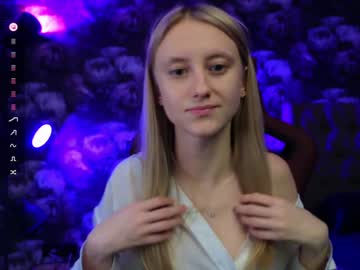 girl
        angeellina cam image #3929903