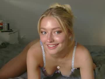 girl
        giselleflexible cam image #4064355