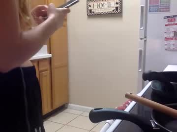 girl
        blonde_goddess cam image #3872027