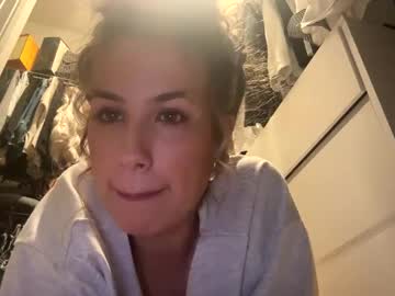 girl
        taylorsagexo cam image #3789978