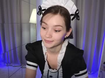 girl
        bless_sheila cam image #1812843