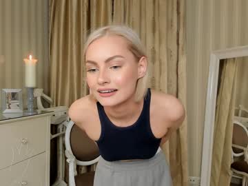 girl
        nicolekitman cam image #2041649