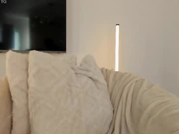 girl
        tollysage cam image #4547866