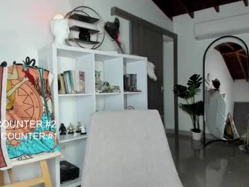 girl
        lonelly_lolly98 cam image #2197359