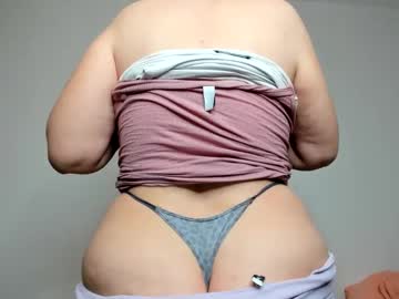 couple
        justahornywife cam image #2958346