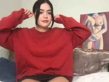 girl
        littlesugarpea cam image #1737647