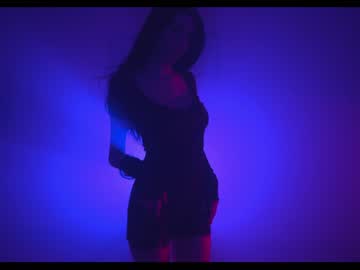 girl
        sophia_lean cam image #2449875
