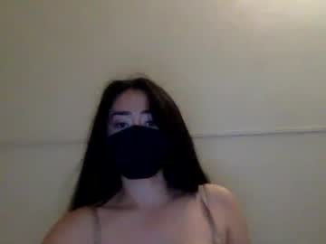 girl
        _natycutei19 cam image #4322408