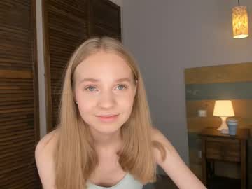 girl
        gemmagirling cam image #1567870