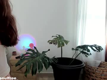 girl
        grettabenett_ cam image #2875128