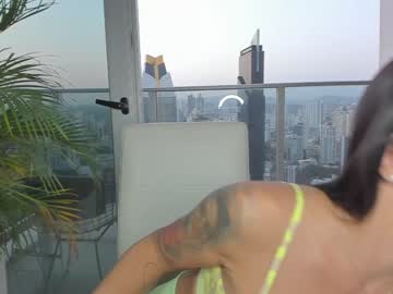 girl
        sensualbettty cam image #789369
